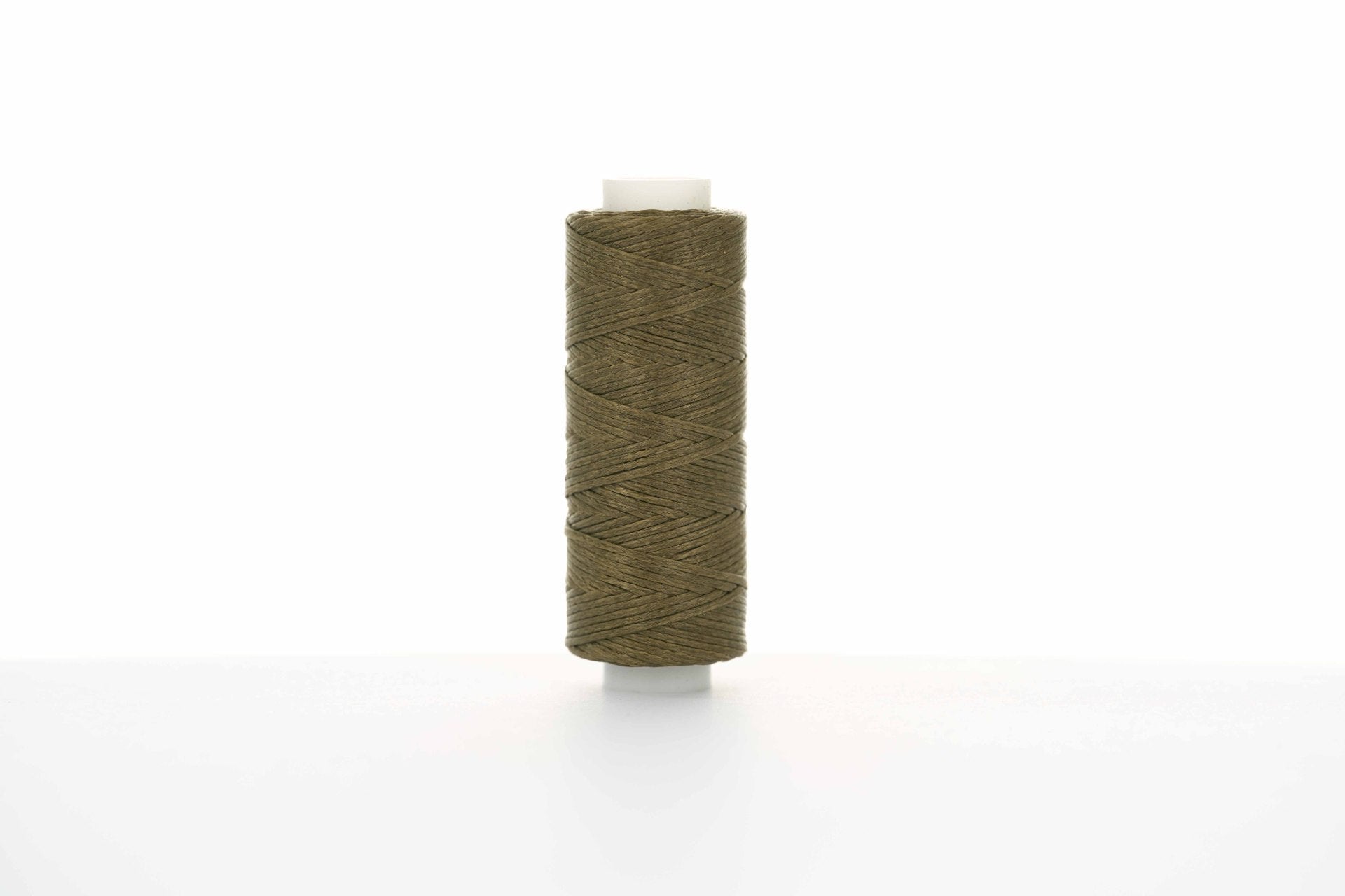 0.8mm Flat Waxed Thread for Leathercraft Hand Stitching - Babylon Leather - Babylon LeatherBabylon LeatherPP32-Army Green-12m
