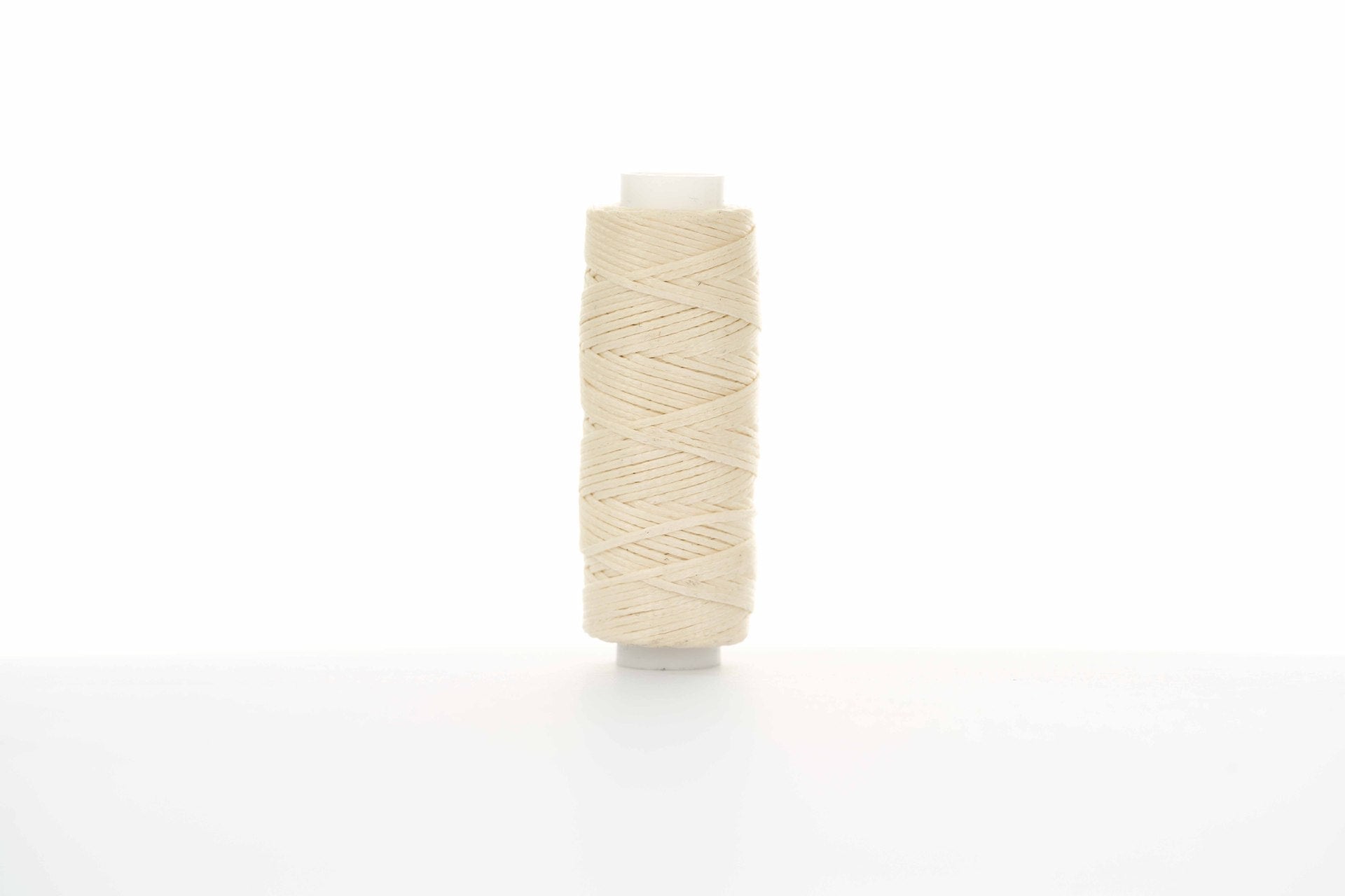 0.8mm Flat Waxed Thread for Leathercraft Hand Stitching - Babylon Leather - Babylon LeatherBabylon LeatherPP32-Beige-12m