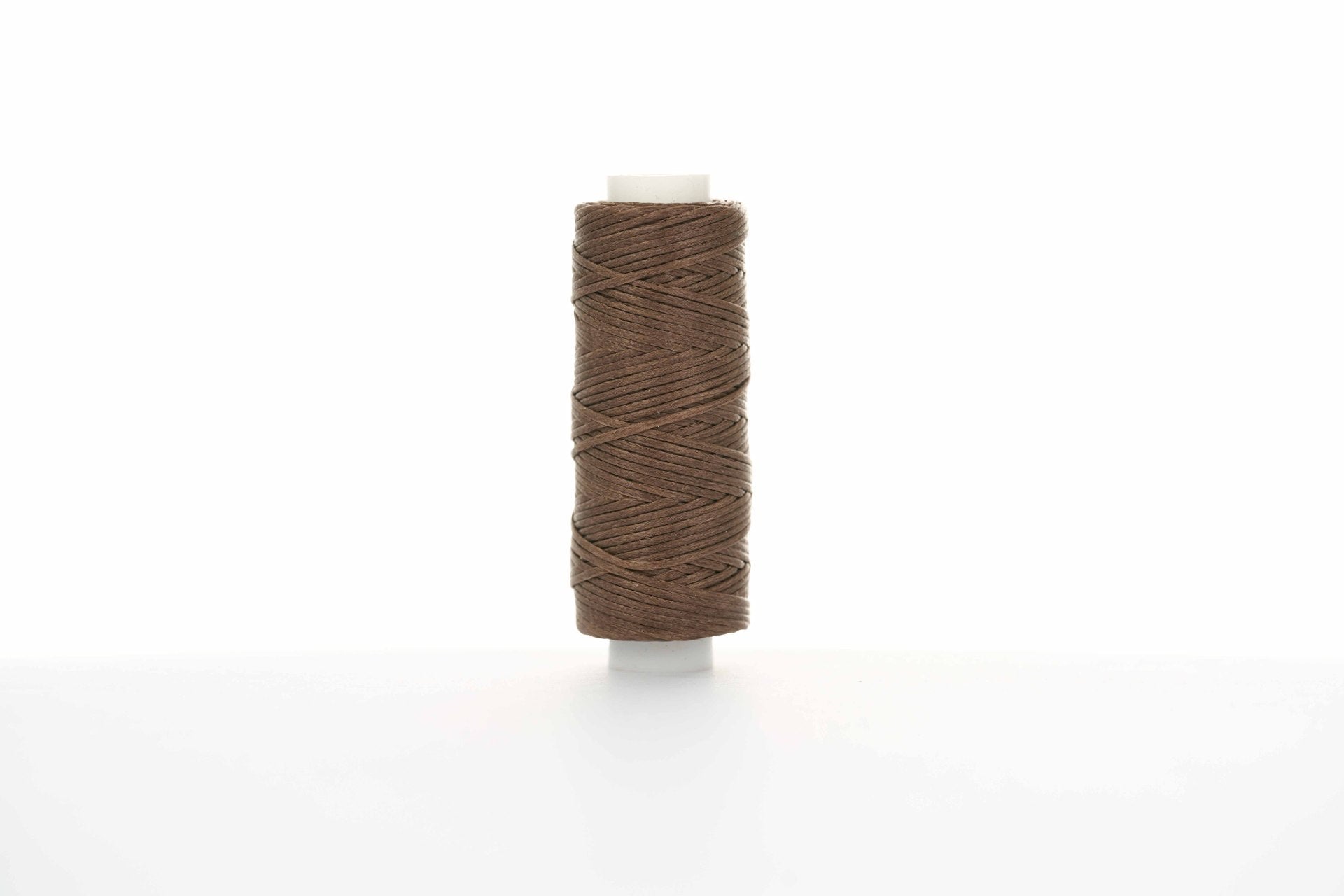0.8mm Flat Waxed Thread for Leathercraft Hand Stitching - Babylon Leather - Babylon LeatherBabylon LeatherPP32-Coffee-12m
