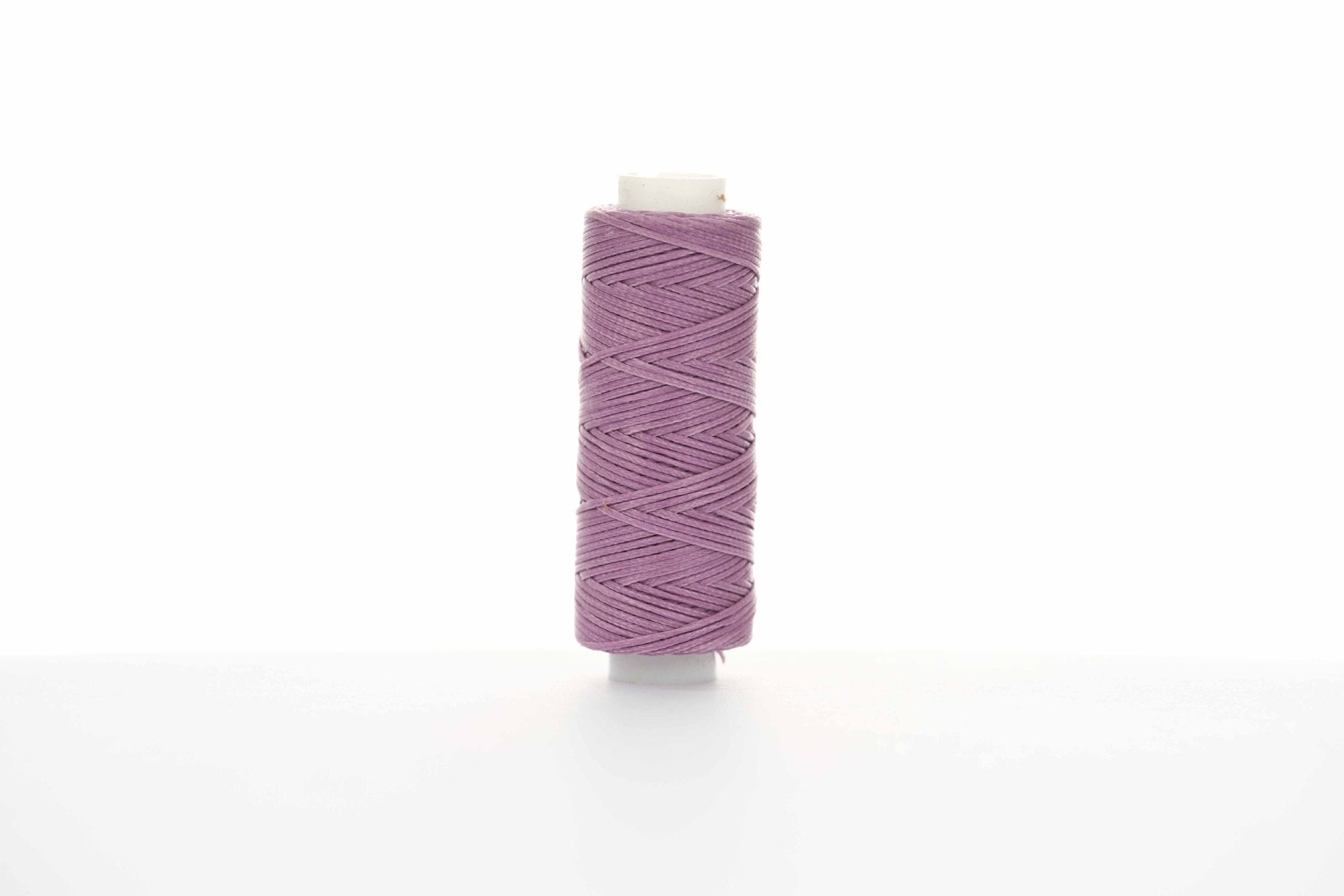 0.8mm Flat Waxed Thread for Leathercraft Hand Stitching - Babylon Leather - Babylon LeatherBabylon LeatherPP32-Lilac-12m