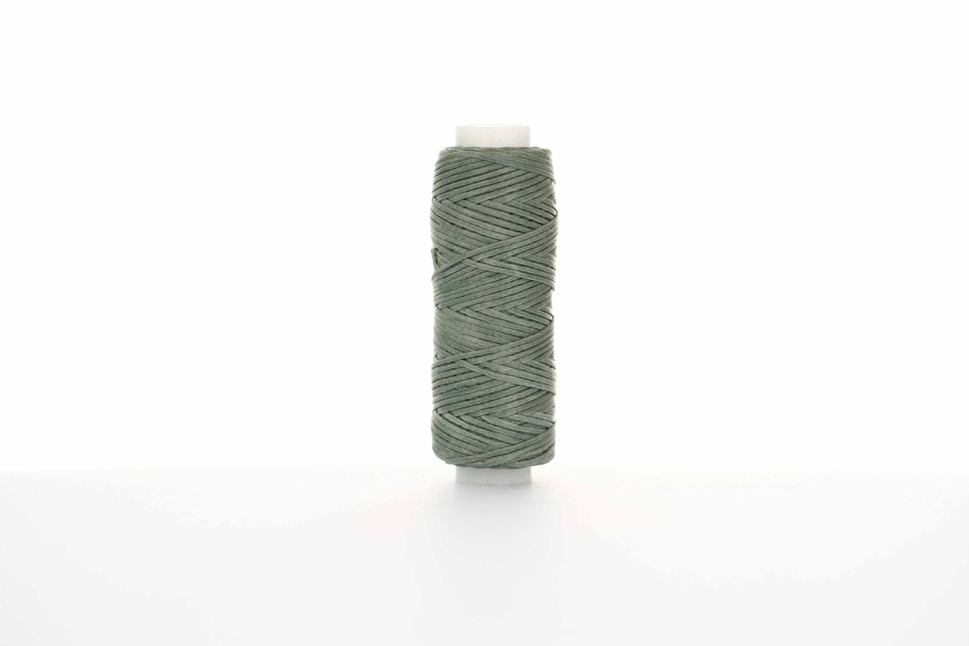 0.8mm Flat Waxed Thread for Leathercraft Hand Stitching - Babylon Leather - Babylon LeatherBabylon LeatherPP32-Medium Gray-12m