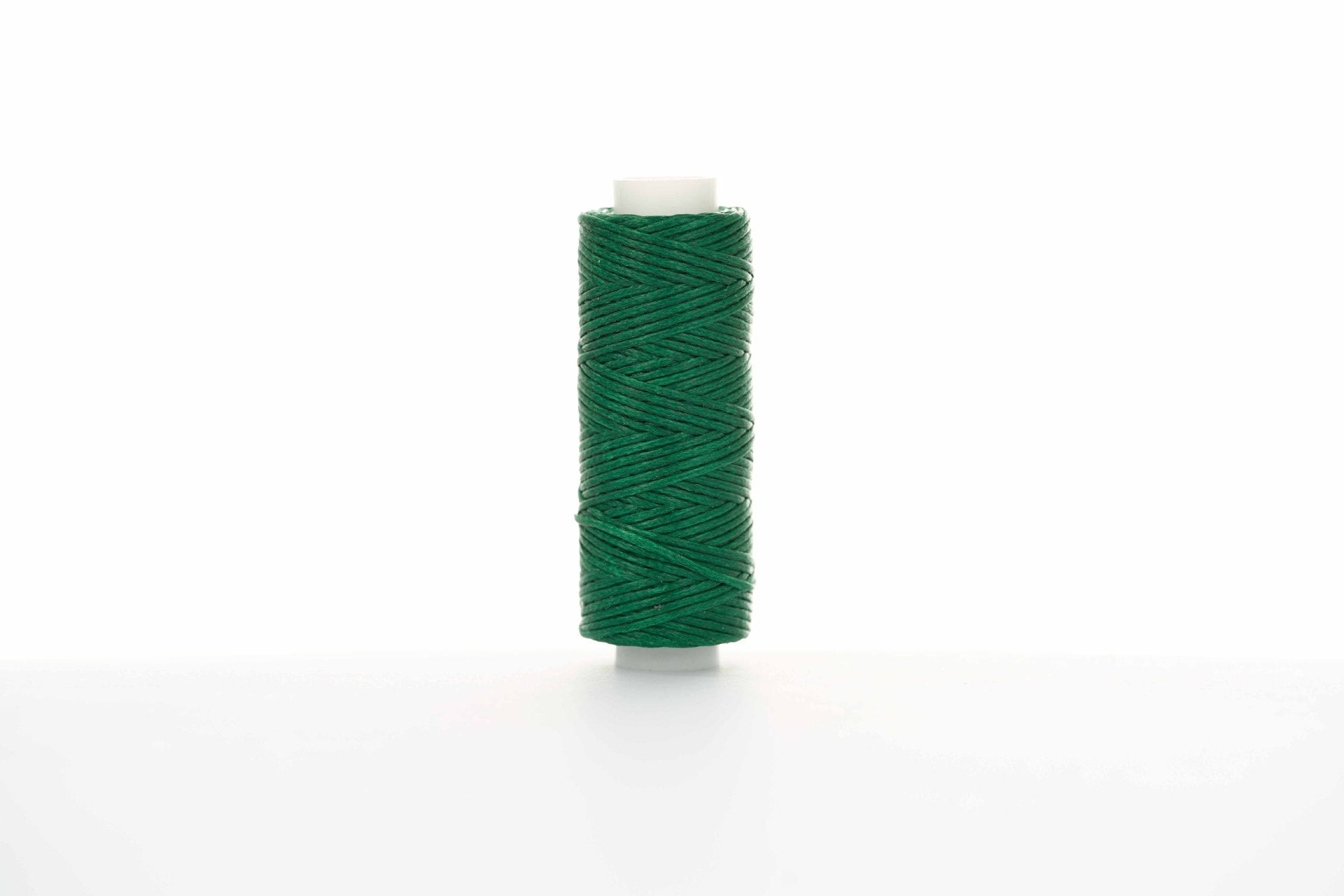 0.8mm Flat Waxed Thread for Leathercraft Hand Stitching - Babylon Leather - Babylon LeatherBabylon LeatherPP32-Medium Green-12m