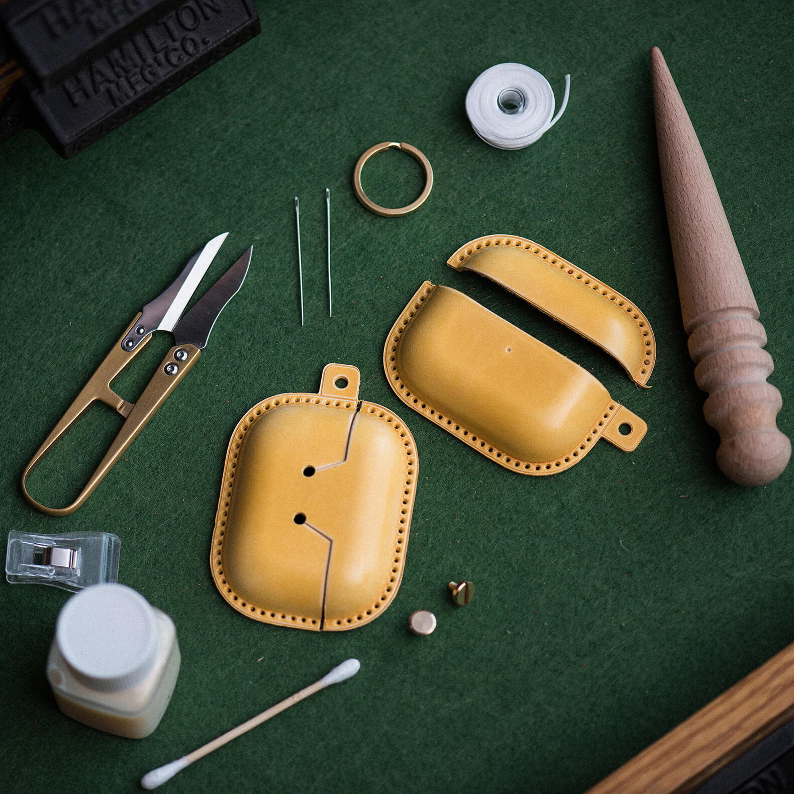 AirPods Case Leather DIY Kit – Babylon Leather - Babylon LeatherBabylon LeatherLZ15 - Yellow - AirPods Pro