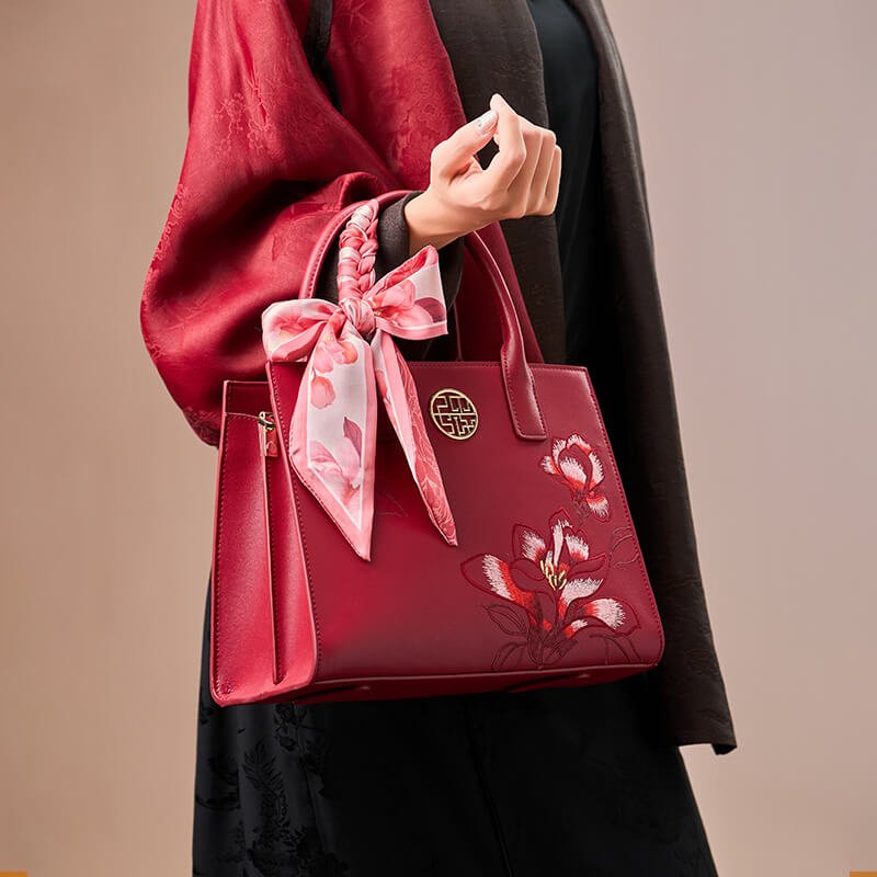 Calm Elegance Leather and Silk Handbag – Babylon Leather - Babylon LeatherBabylon LeatherTX134-Red