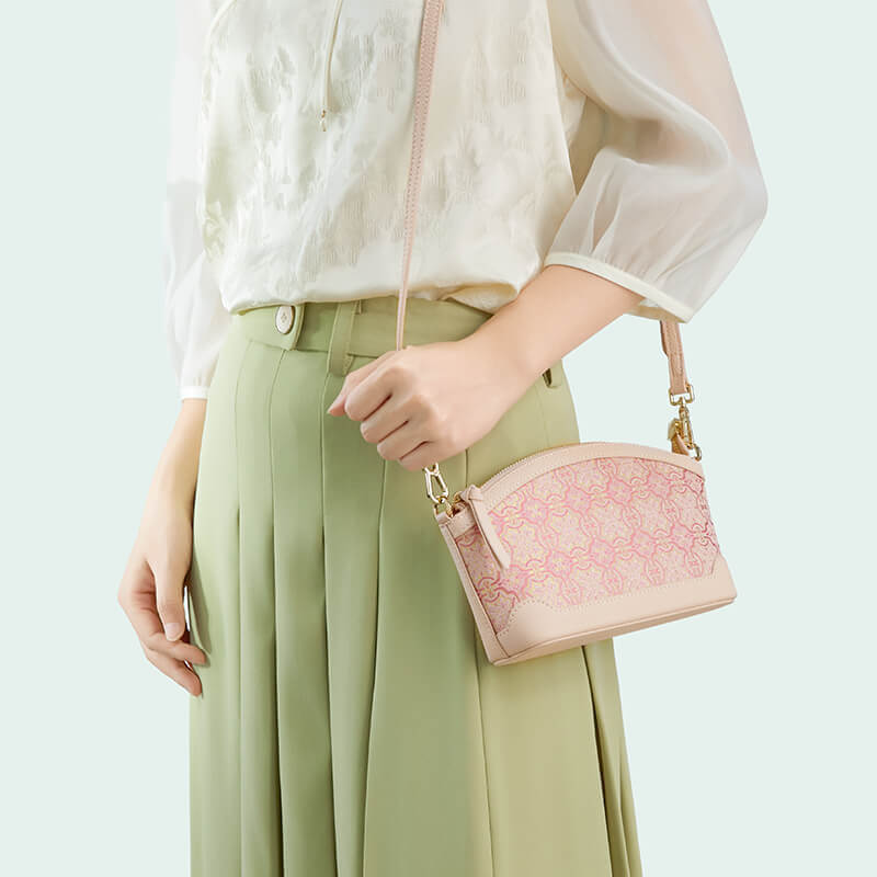 Calm Triumph Leather and Silk Crossbody Bag – Babylon Leather - Babylon LeatherBabylon LeatherTX072-Pink