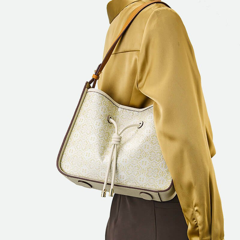 Calm Triumph Leather and Silk Shoulder Bag – Babylon Leather - Babylon LeatherBabylon LeatherTX075-White