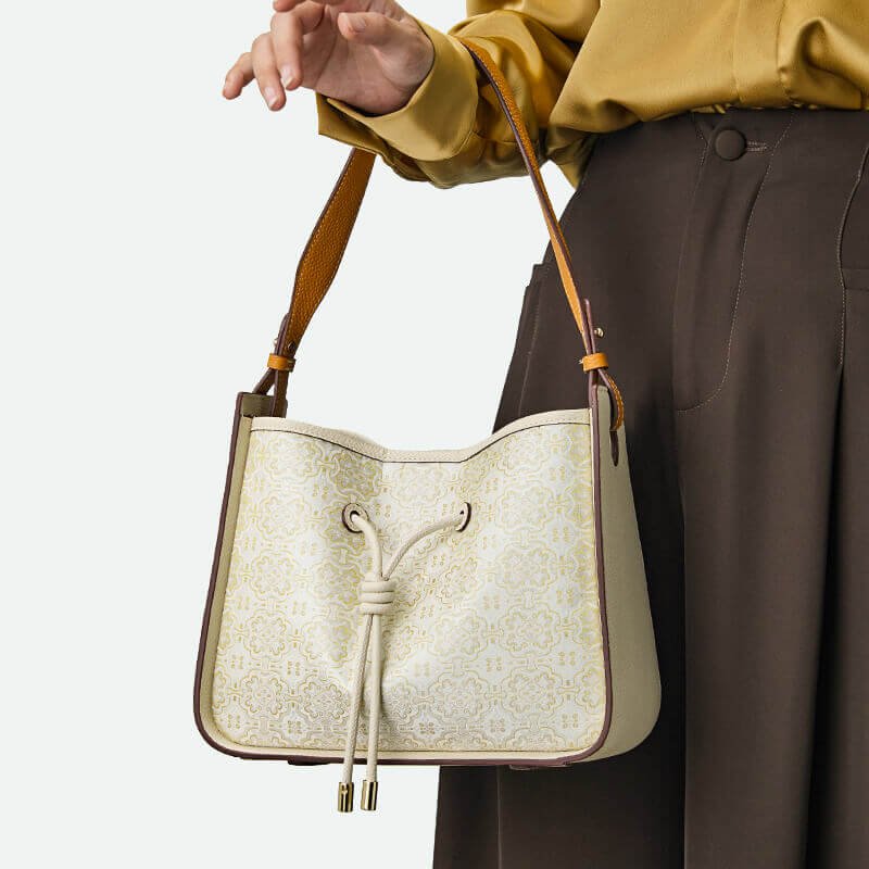 Calm Triumph Leather and Silk Shoulder Bag – Babylon Leather - Babylon LeatherBabylon LeatherTX075-White