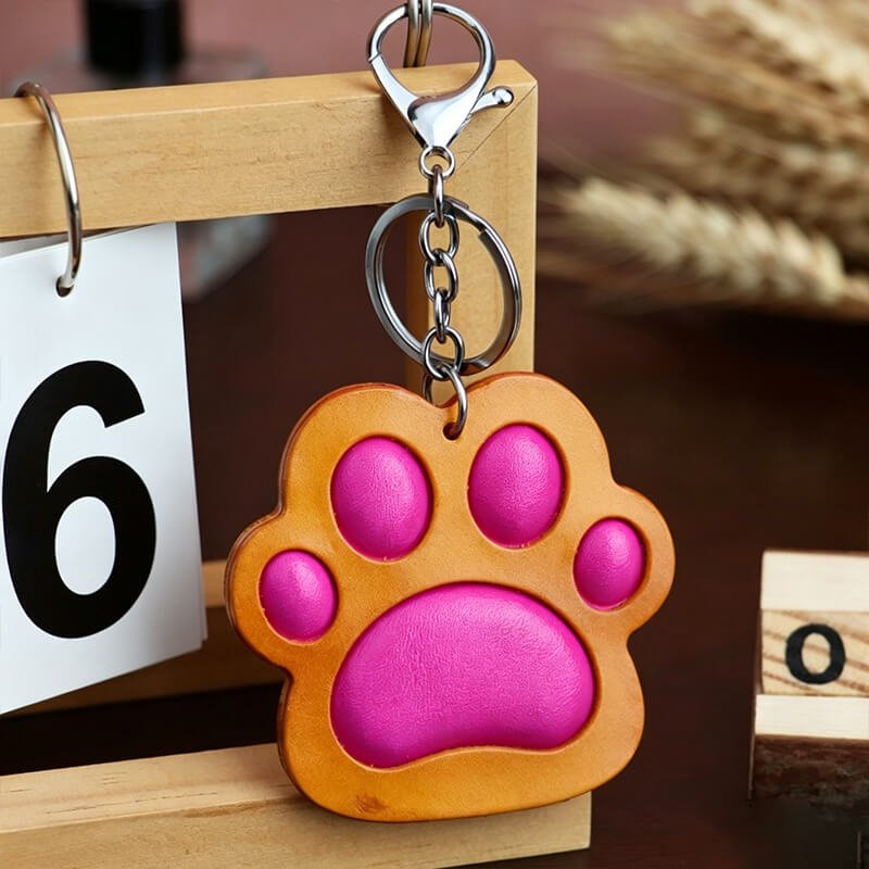 Cat Paw Leather Bag Charm – Babylon Leather - Babylon LeatherBabylon LeatherLLZ120-Brown & Fuchsia