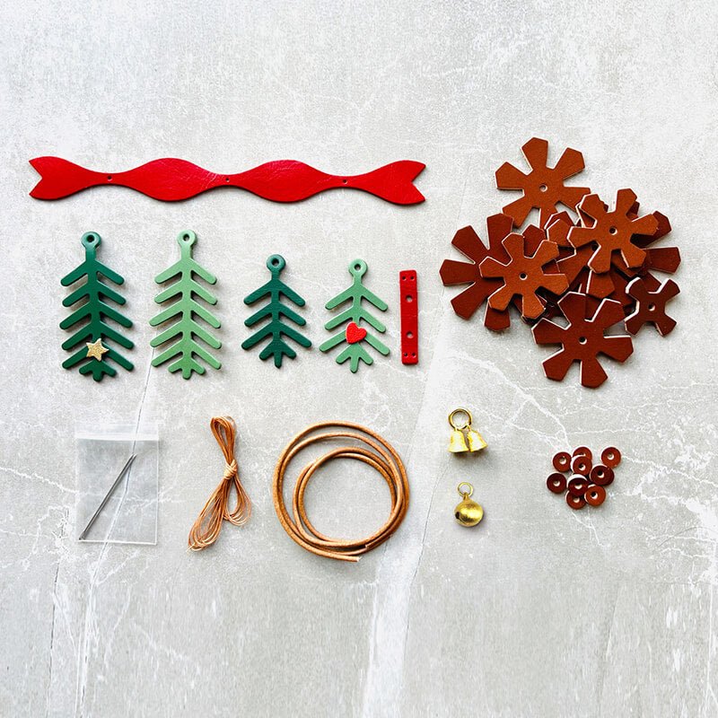 Christmas Pinecone Leather Charm DIY Kit – Babylon Leather - Babylon LeatherBabylon LeatherSG01-Red