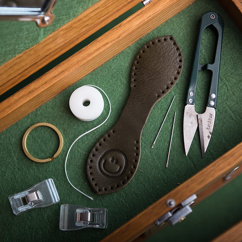 Custom Engraving Smiley Face Couple Keychain DIY Kit – Babylon Leather - Babylon LeatherBabylon LeatherLZ78-Olive Green-Nanbu Veg Tanned Leather