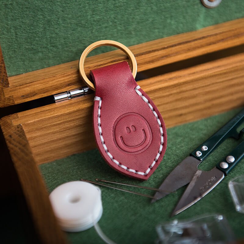 Custom Engraving Smiley Face Couple Keychain DIY Kit – Babylon Leather - Babylon LeatherBabylon LeatherLZ78-Red-Veg Tanned Leather