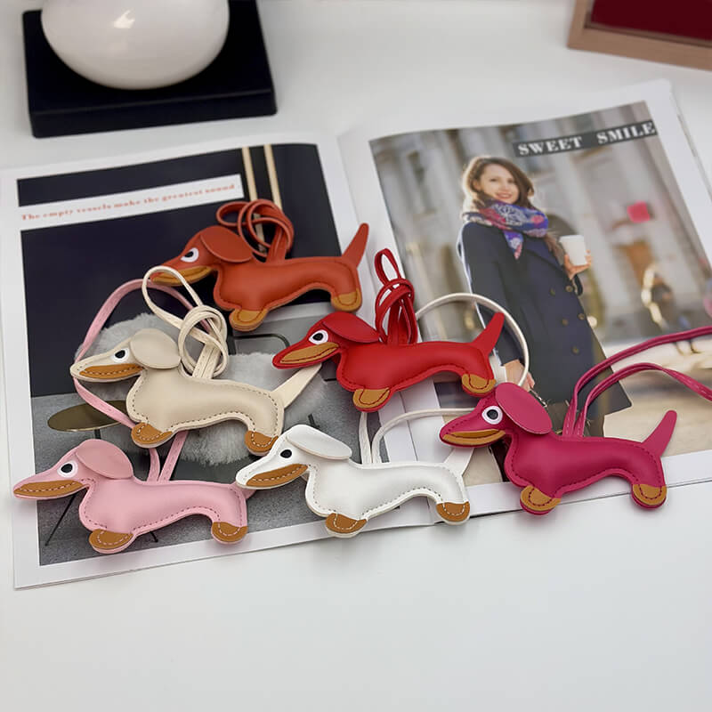 Dachshund Dog PU Leather Bag Charm Keychain - Babylon Leather - Babylon LeatherBabylon LeatherPP22-Brown