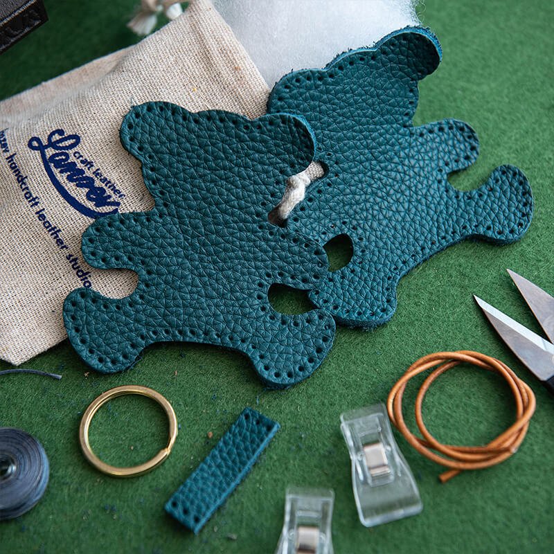 DIY Genuine Leather Teddy Bear Keychain Charm Kit – Babylon Leather - Babylon LeatherBabylon LeatherLZ81-Blue-No Horseshoe Buckle