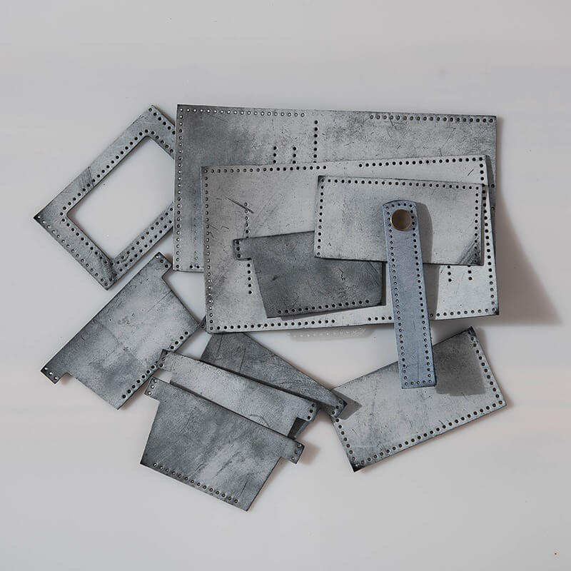 DIY Men’s Wallet Kit in Fog Wax Leather – Babylon Leather - Babylon LeatherBabylon LeatherLZ01 - Fog Wax - Black & Blue