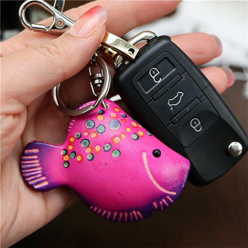 Fish Leather Bag Charm – Babylon Leather - Babylon LeatherBabylon LeatherLLZ38-Fuchsia