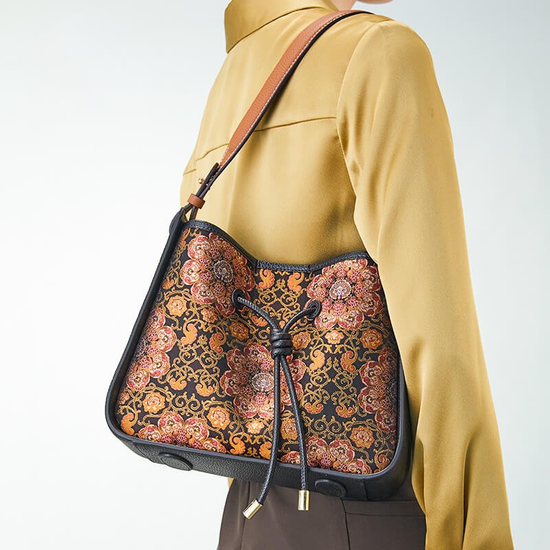 Flame Within Leather and Silk Crossbody Shoulder Bag – Babylon Leather - Babylon LeatherBabylon LeatherTX086-Black