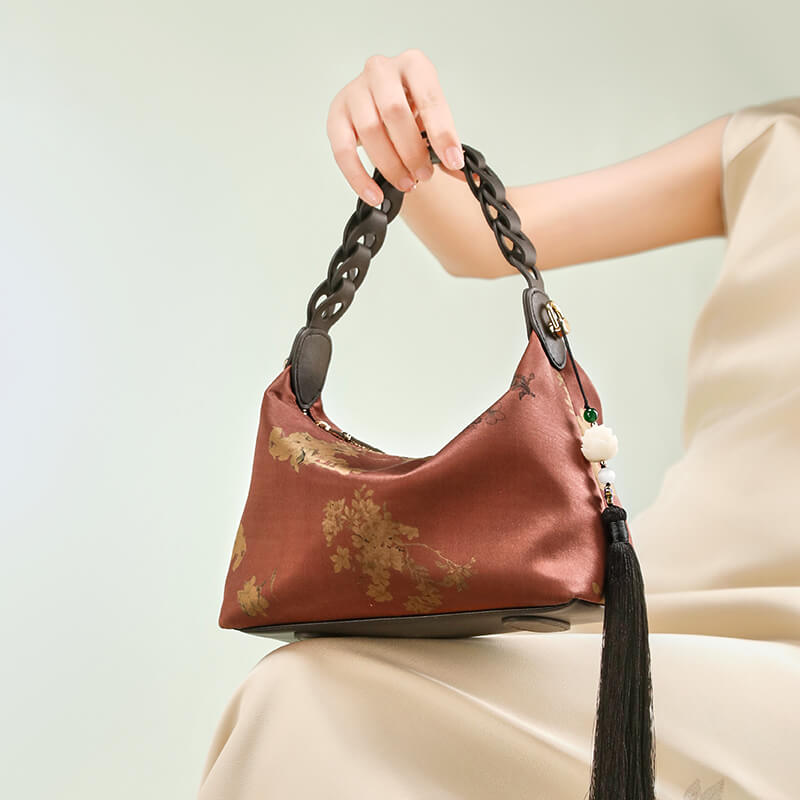 Flavors of Togetherness Leather & Silk Shoulder Handbag – Babylon Leather - Babylon LeatherBabylon LeatherTX043-Red