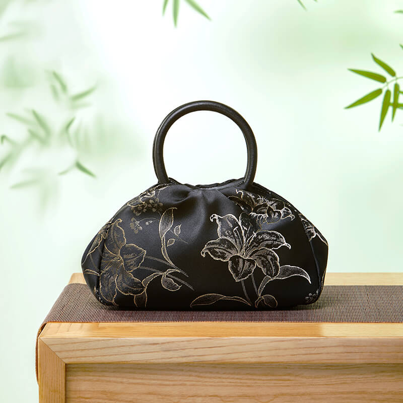 Gentle Bloom Silk Crossbody Handbag – Babylon Leather - Babylon LeatherBabylon LeatherTX161-Black