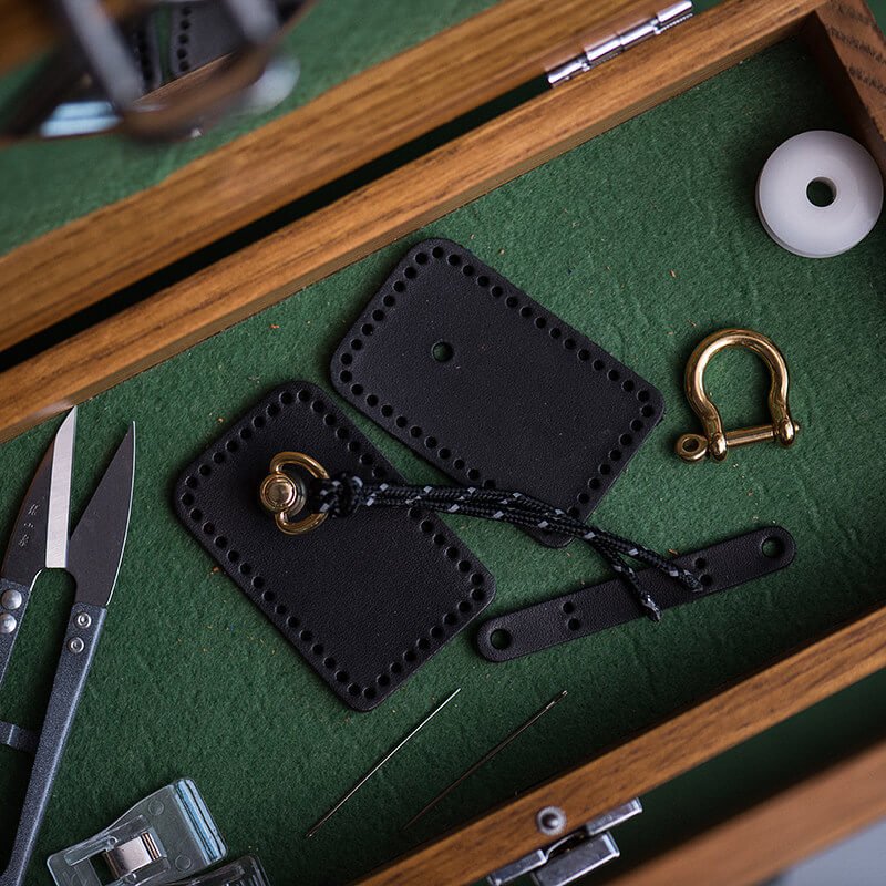 Handmade Leather Keychain Accessory DIY Kit – Babylon Leather - Babylon LeatherBabylon LeatherLZ88-Black & Veg Tanned & Lanyard