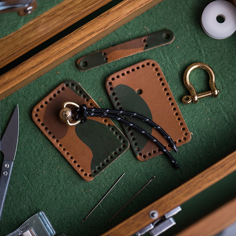 Handmade Leather Keychain Accessory DIY Kit – Babylon Leather - Babylon LeatherBabylon LeatherLZ88-Camo & Veg Tanned & Lanyard