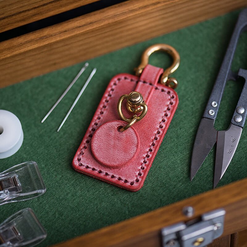 Handmade Leather Keychain Accessory DIY Kit – Babylon Leather - Babylon LeatherBabylon LeatherLZ88-Red & Fog Wax