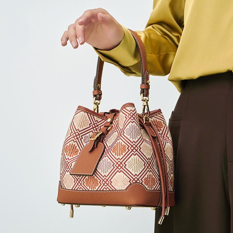 Harmonic Path Leather and Silk Bucket Bag – Babylon Leather - Babylon LeatherBabylon LeatherTX103-Brown