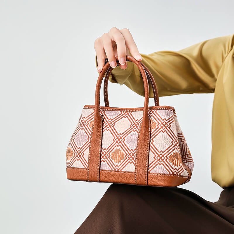 Harmonic Path Leather and Silk Garden Party Tote Bag – Babylon Leather - Babylon LeatherBabylon LeatherTX096-Brown