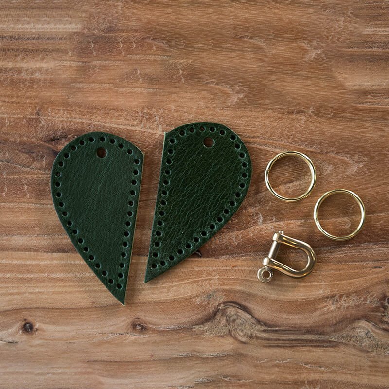 Heart Leather Keychain DIY Kit | Solid Brass Hardware — Babylon Leather - Babylon LeatherBabylon LeatherLZ60-Green-Veg Tanned Leather