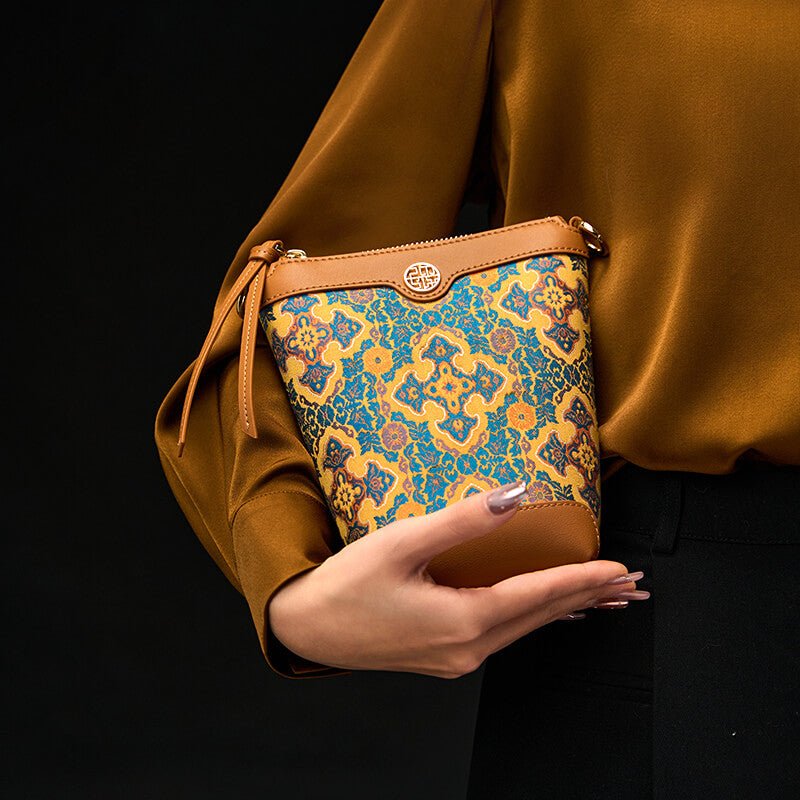 Inner Reflection Leather and Silk Crossbody Bag – Babylon Leather - Babylon LeatherBabylon LeatherTX175-Brown