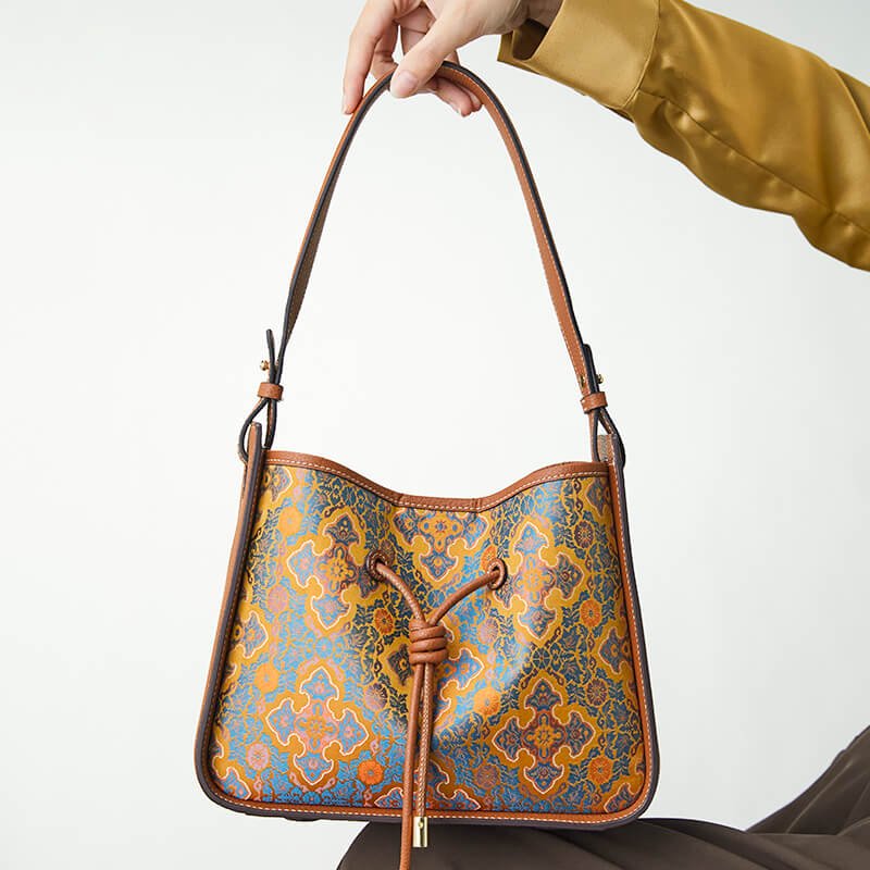 Inner Reflection Leather & Silk Shoulder Bag – Babylon Leather - Babylon LeatherBabylon LeatherTX068-Brown