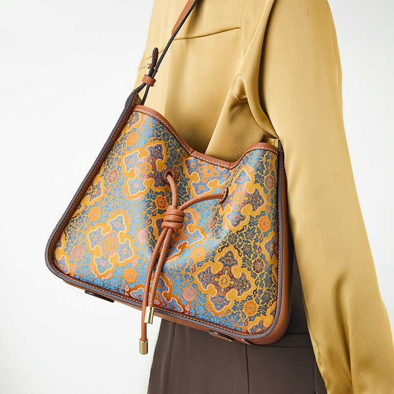 Inner Reflection Leather & Silk Shoulder Bag – Babylon Leather - Babylon LeatherBabylon LeatherTX068-Brown