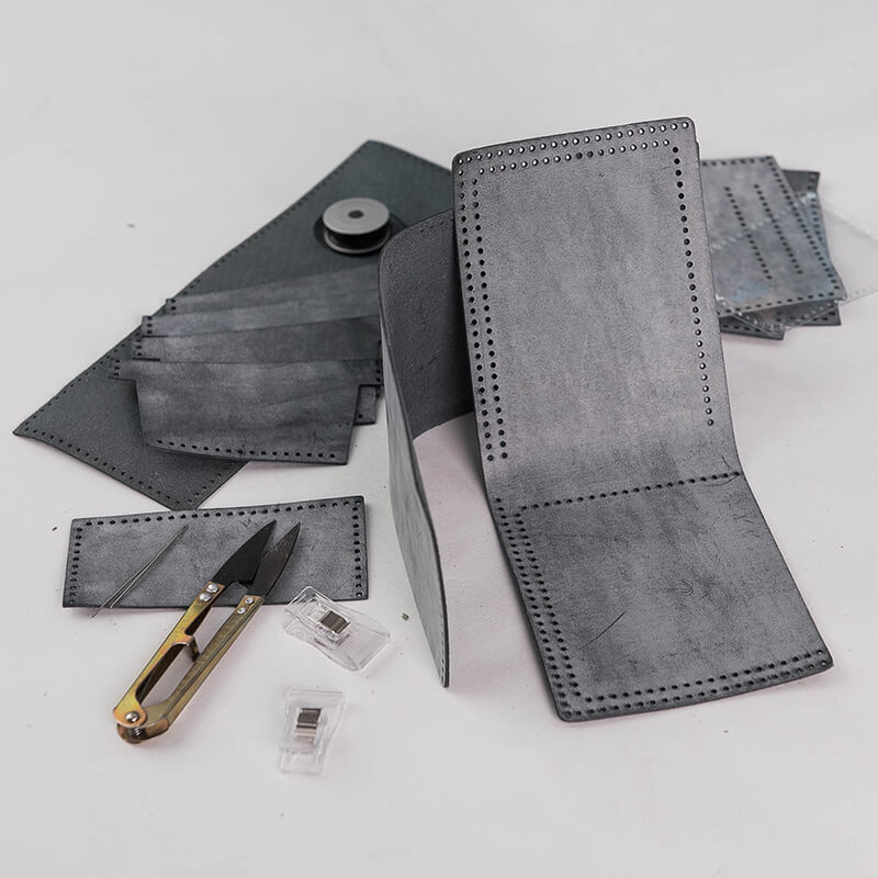 Mens Leather Wallet Leathercraft DIY Kit – Babylon Leather - Babylon LeatherBabylon LeatherLZ06 - Black - Fog Wax Leather