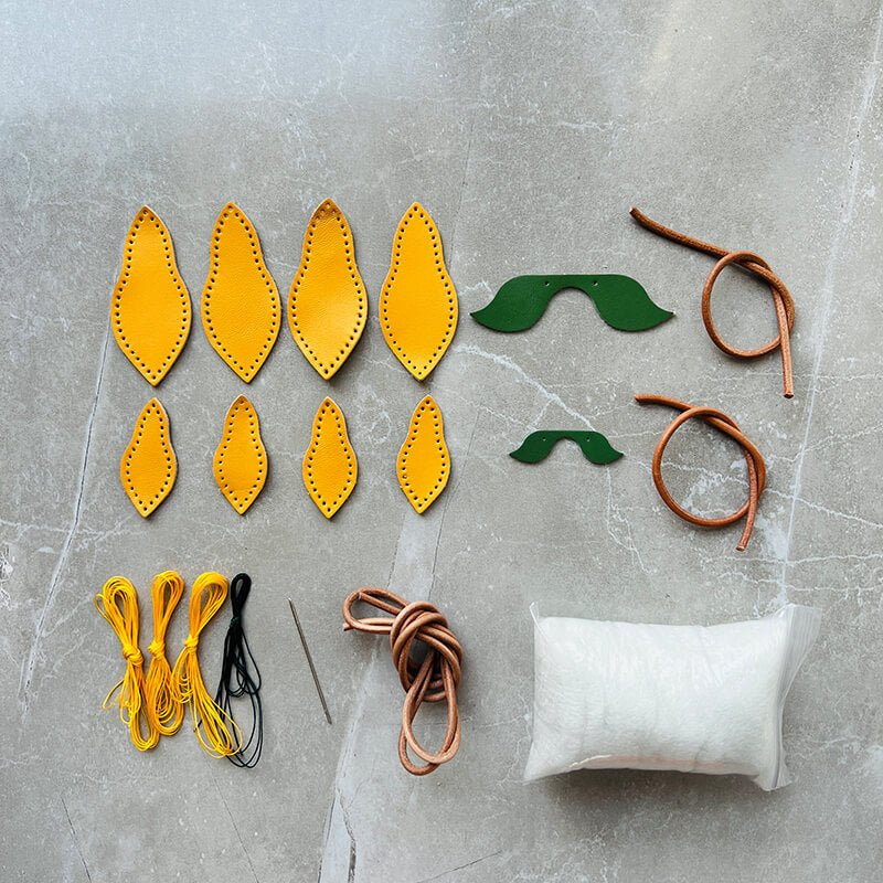 Pear - Shaped Charm DIY Kit – Babylon Leather - Babylon LeatherBabylon LeatherSG15-With Lanyard-1 Large & 1 Small