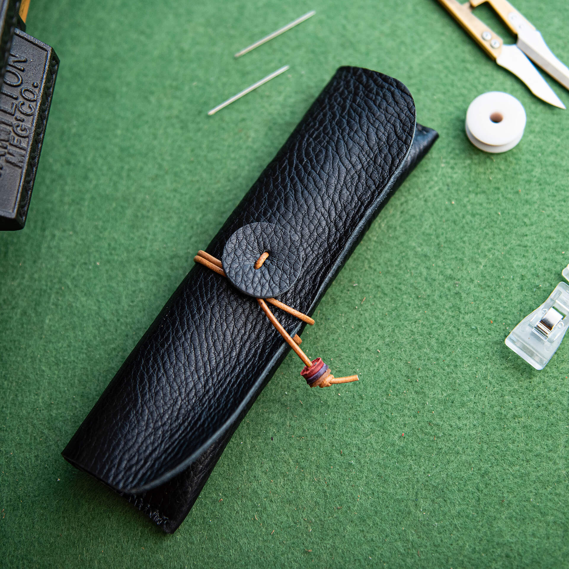 🎁 Pen Pouch Crazy Horse Leather DIY Kit – Babylon Leather - Babylon LeatherBabylon LeatherLZ44-Black-Soft Cowhide