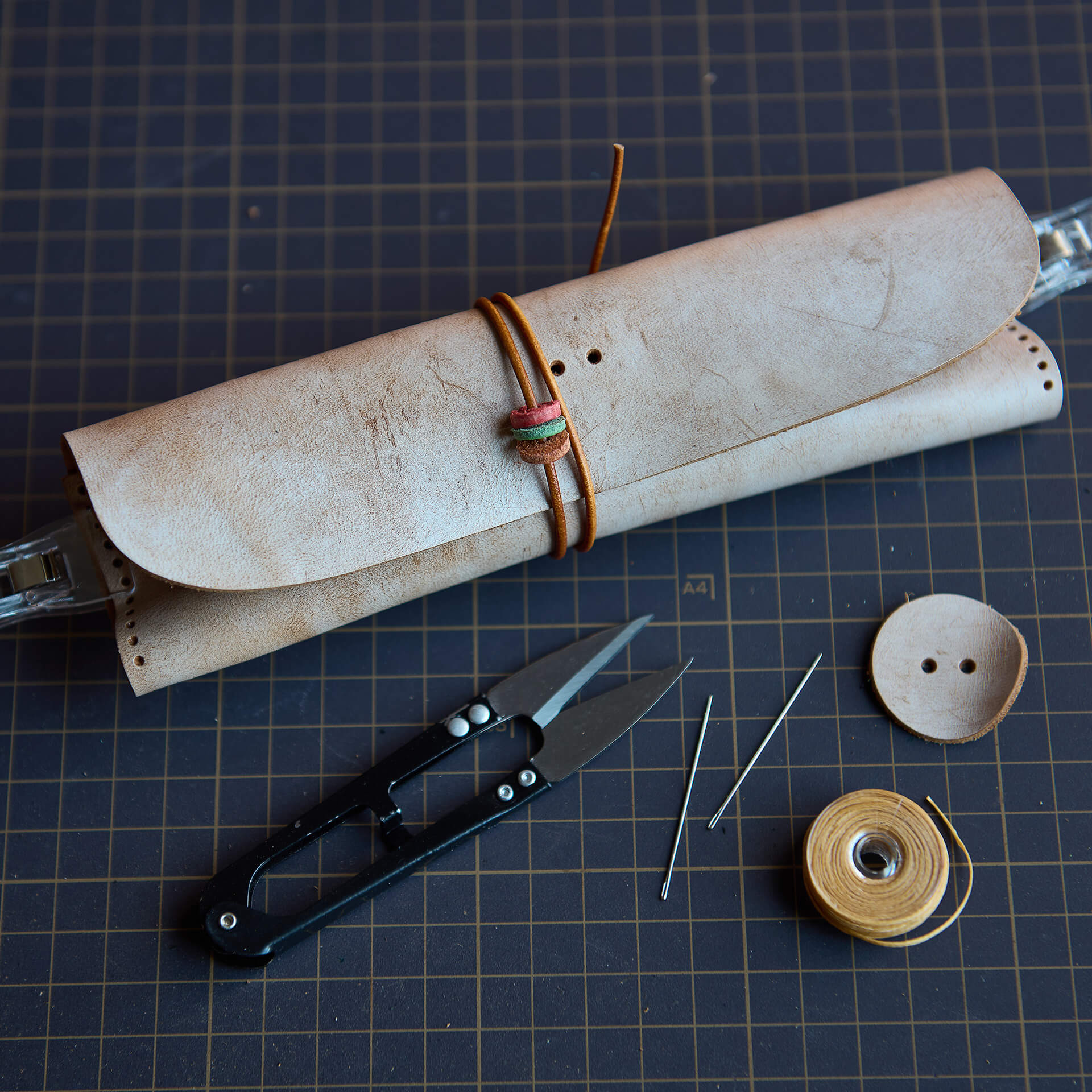 🎁 Pen Pouch Crazy Horse Leather DIY Kit – Babylon Leather - Babylon LeatherBabylon LeatherLZ44-Fog Wax Brown-Soft Cowhide