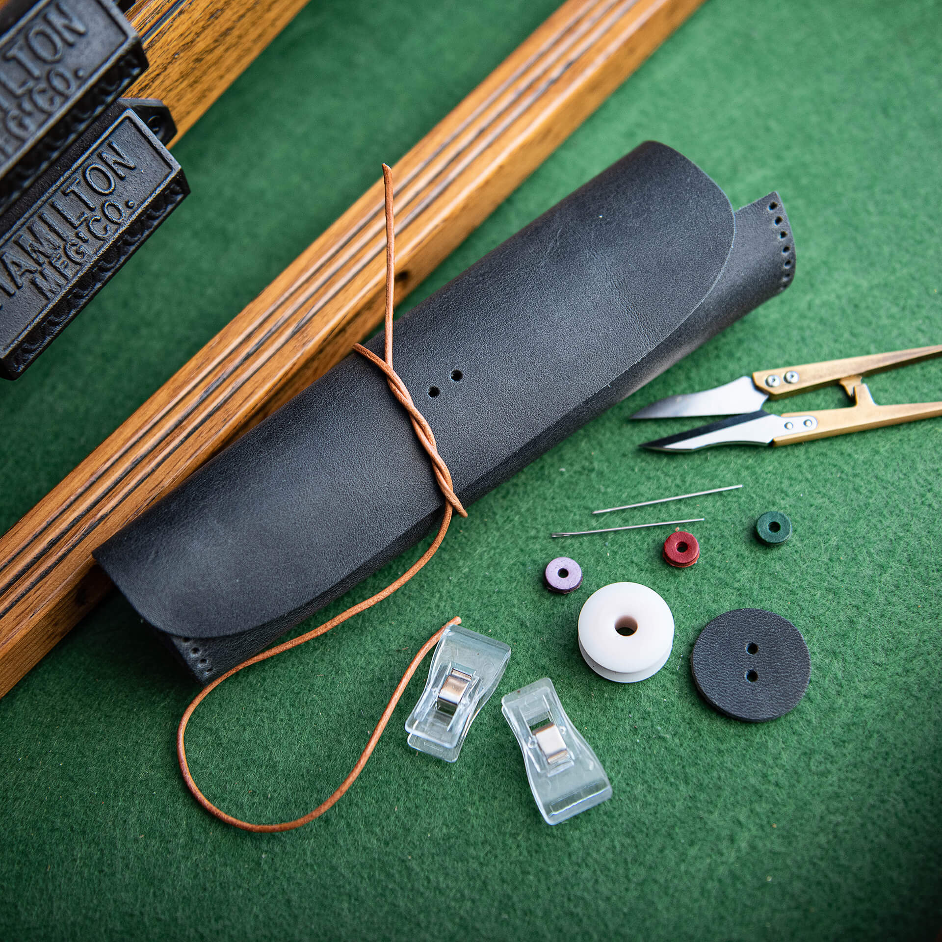 Pen Pouch Crazy Horse Leather DIY Kit – Babylon Leather - Babylon LeatherBabylon LeatherLZ44 - Smoke Grey - Crazy Horse Leather