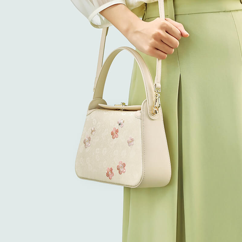 Shared Light Leather and Silk Handbag – Babylon Leather - Babylon LeatherBabylon LeatherTX118-White