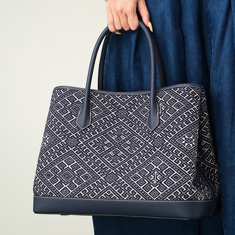 Silent Strength Leather & Silk Handbag – Babylon Leather - Babylon LeatherBabylon LeatherTX089-Blue