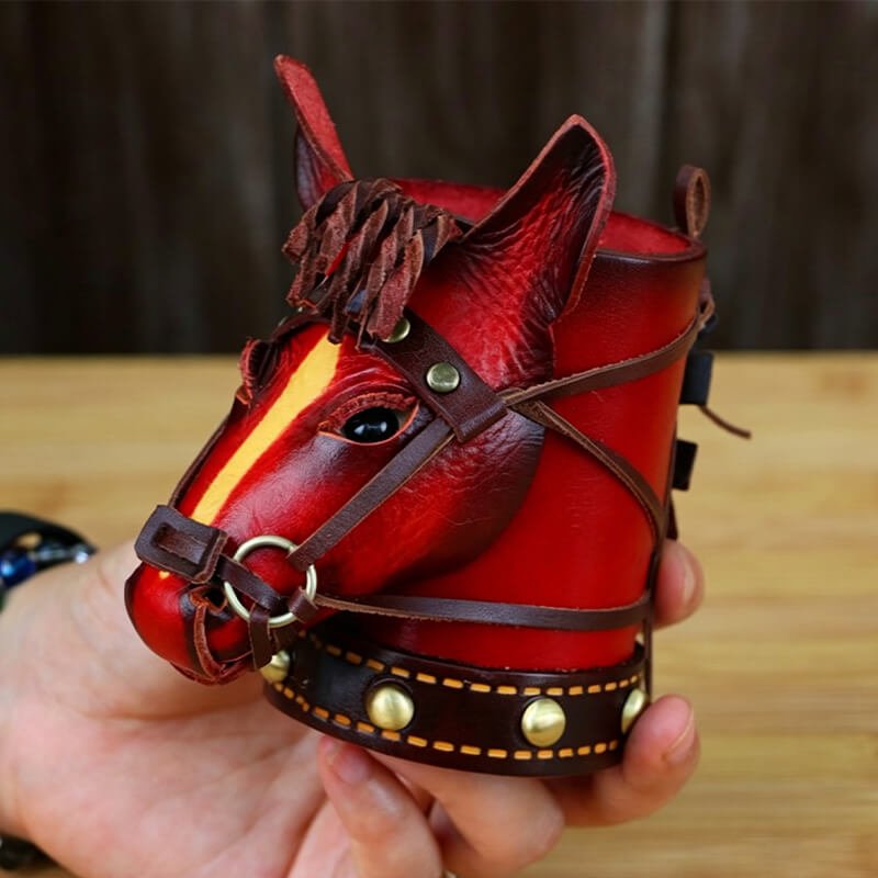 Tiny Red Horse - Shaped Leather Pen Holder – Babylon Leather - Babylon LeatherBabylon LeatherLLZ108-Brown