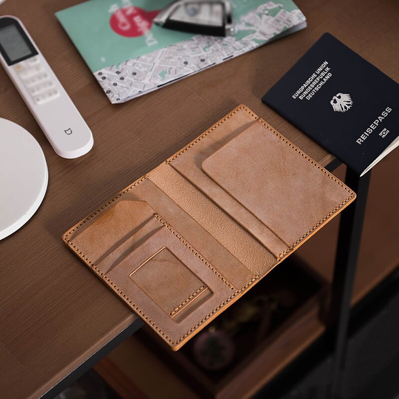 Vintage Waxed Leather Travel Passport Holder DIY Kit – Babylon Leather - Babylon LeatherBabylon LeatherLZ61-Brown-Fog Wax Leather