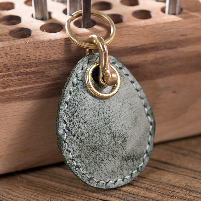 Waxed Leather Access Card Keychain DIY Kit – Babylon Leather - Babylon LeatherBabylon LeatherLZ71-Green