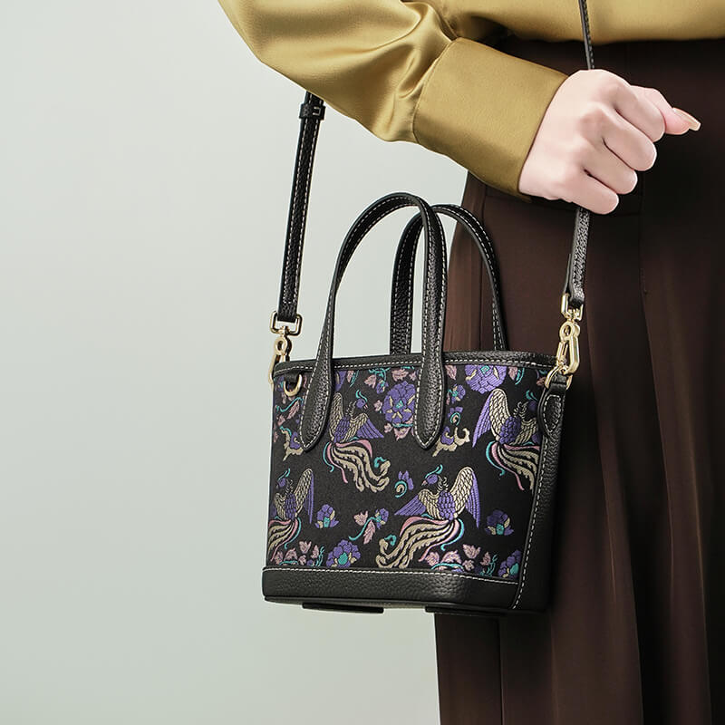 Wings of Serenity Leather and Silk Handbag Tote Bag – Babylon Leather - Babylon LeatherBabylon LeatherTX110-Black