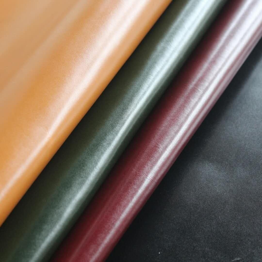 Latigo Leather for Sale First Layer Top Class Latigo Cowhide Genuine Tooling leather 2.5-3 oz ™ - Babylon LeatherBabylon Leather