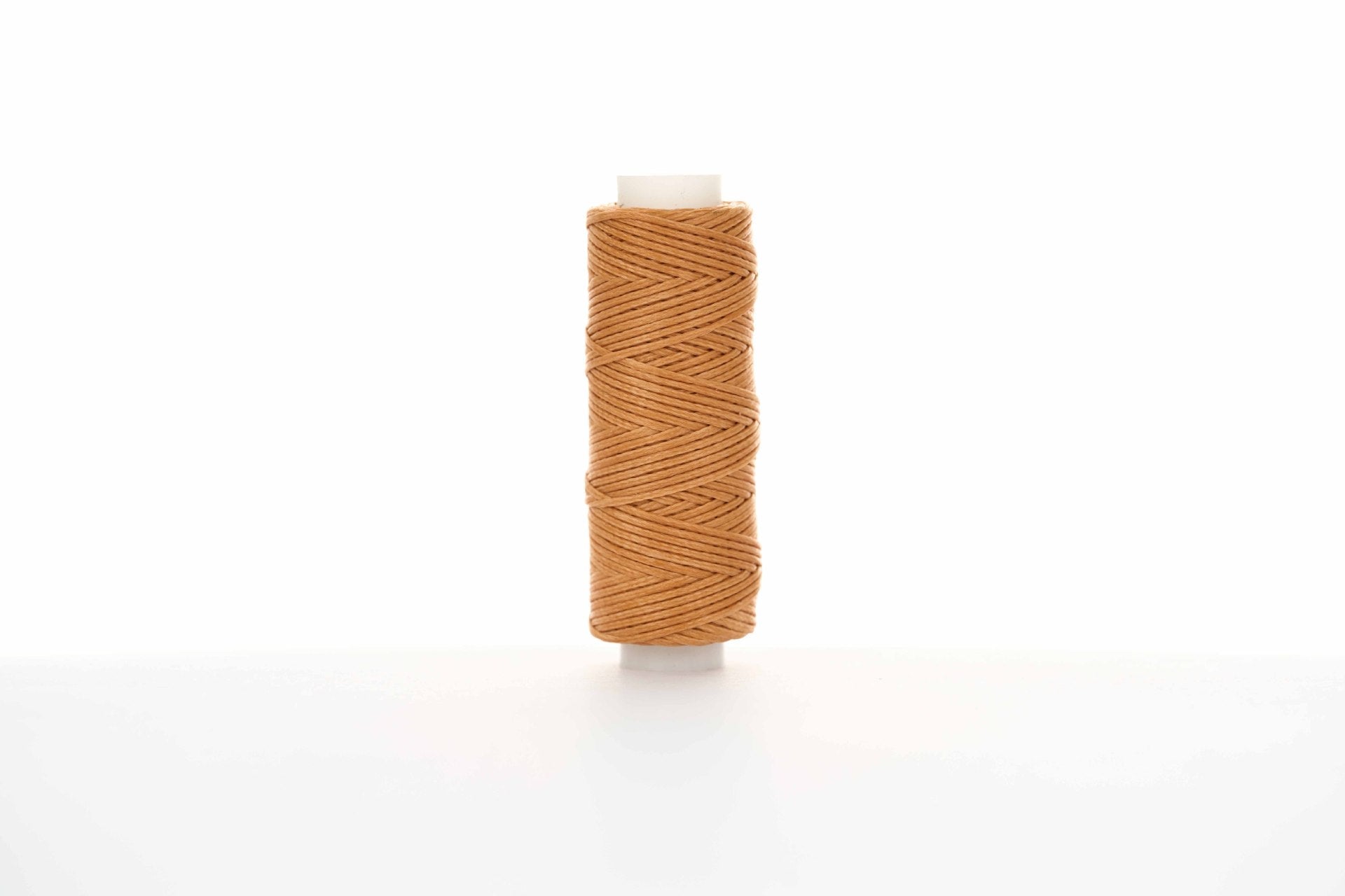 0.8mm Flat Waxed Thread for Leathercraft Hand Stitching - Babylon Leather - Babylon LeatherBabylon LeatherPP32-Dark Orange-12m