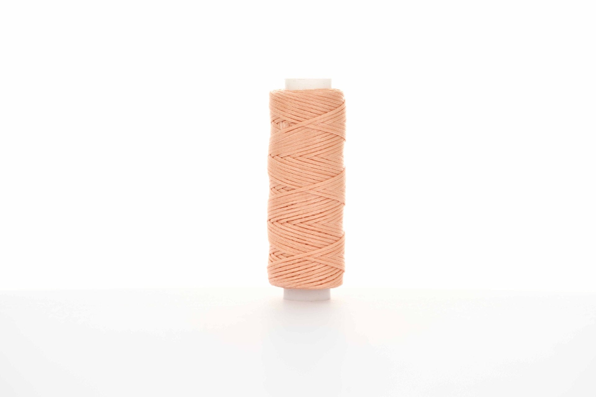 0.8mm Flat Waxed Thread for Leathercraft Hand Stitching - Babylon Leather - Babylon LeatherBabylon LeatherPP32-Lotus Pink-12m