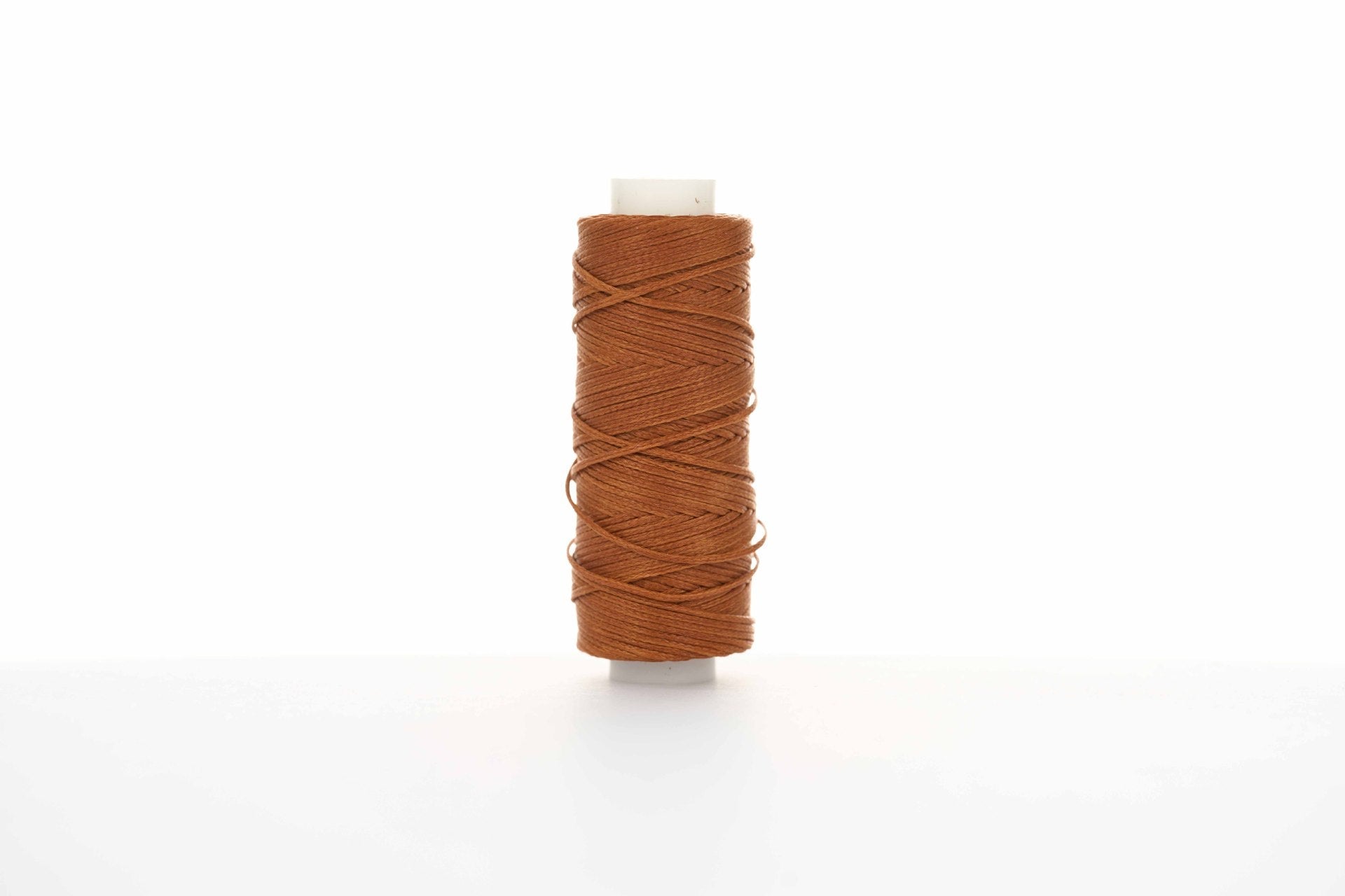 0.8mm Flat Waxed Thread for Leathercraft Hand Stitching - Babylon Leather - Babylon LeatherBabylon LeatherPP32-Natural Wood-12m
