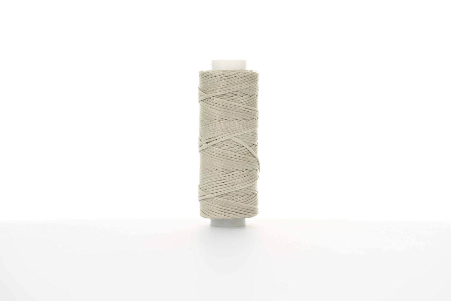 0.8mm Flat Waxed Thread for Leathercraft Hand Stitching - Babylon Leather - Babylon LeatherBabylon LeatherPP32-Pale Gray-12m