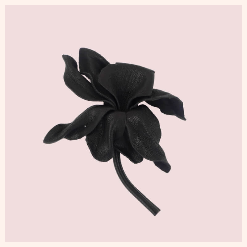 [$360+] Handmade Sheepskin Magnolia Flower Brooch - Babylon LeatherBabylon LeatherMJY01-Black