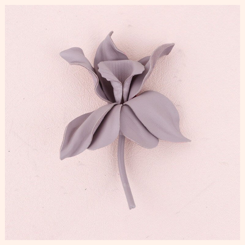 [$360+] Handmade Sheepskin Magnolia Flower Brooch - Babylon LeatherBabylon LeatherMJY01-Purple