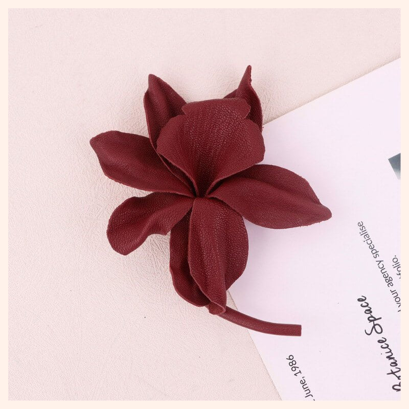 [$360+] Handmade Sheepskin Magnolia Flower Brooch - Babylon LeatherBabylon LeatherMJY01-Red